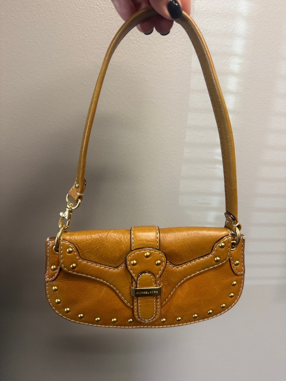 Michael Kors brown tan flap leather purse studded trim Shoulder Bag Clutch - Picture 13 of 13